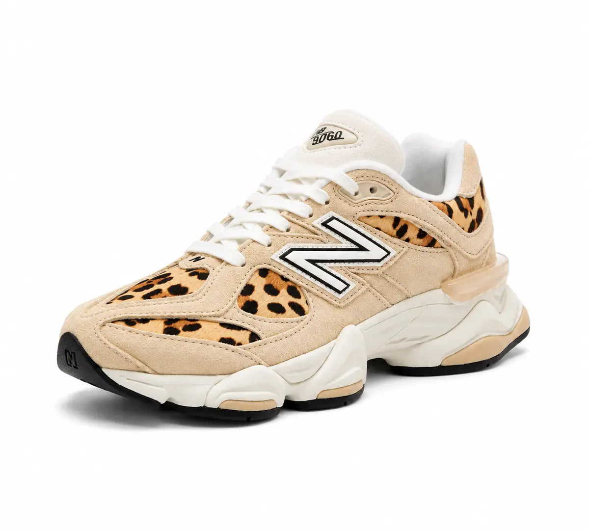 New Balance 9060 „Tan Leopard Print“