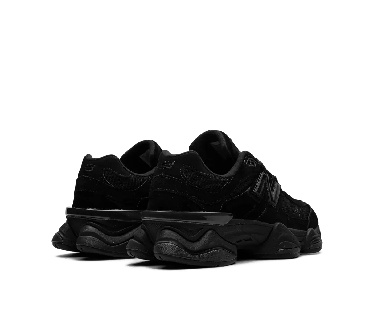 New Balance 9060 „Triple Black“